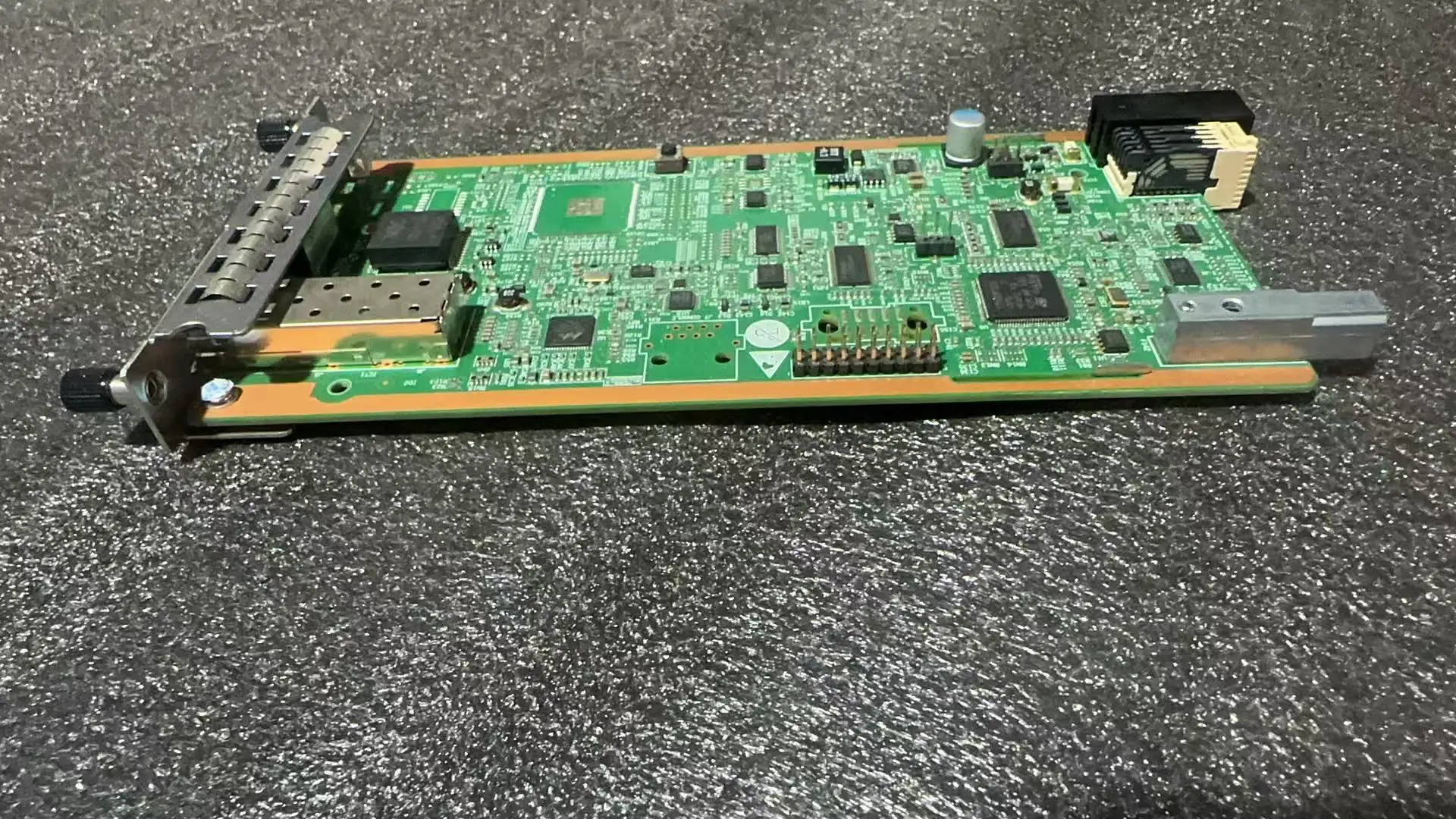 H W 03020XTR AR0MSEG1CA00  JIUFU