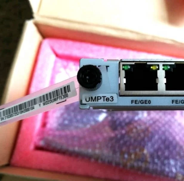 Communication equipment UMPTe3 Universal Main Processing transmission unit for BBU3900-boxintelecom