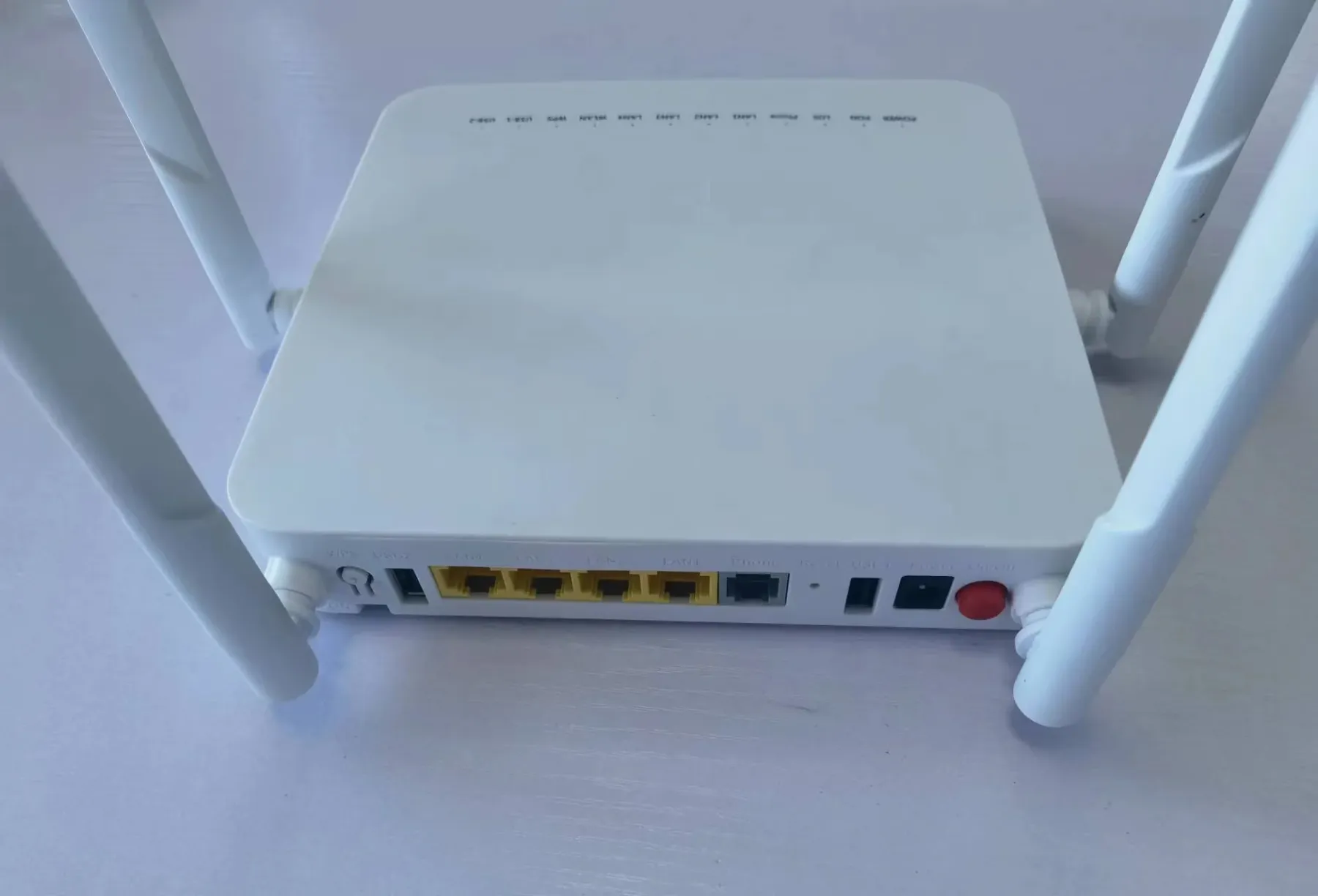 Original Brand New Zxhn F680 4GE+1POTS+USB Dual Band Wifi Gpon Onu Router Wifi ONT-boxintelecom