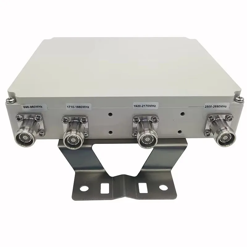 200W  698-960MHz 1710-1880MHz 1920-2170 MHz  2500-2690MHz  4.3-10 Female RF Quad Band Comb