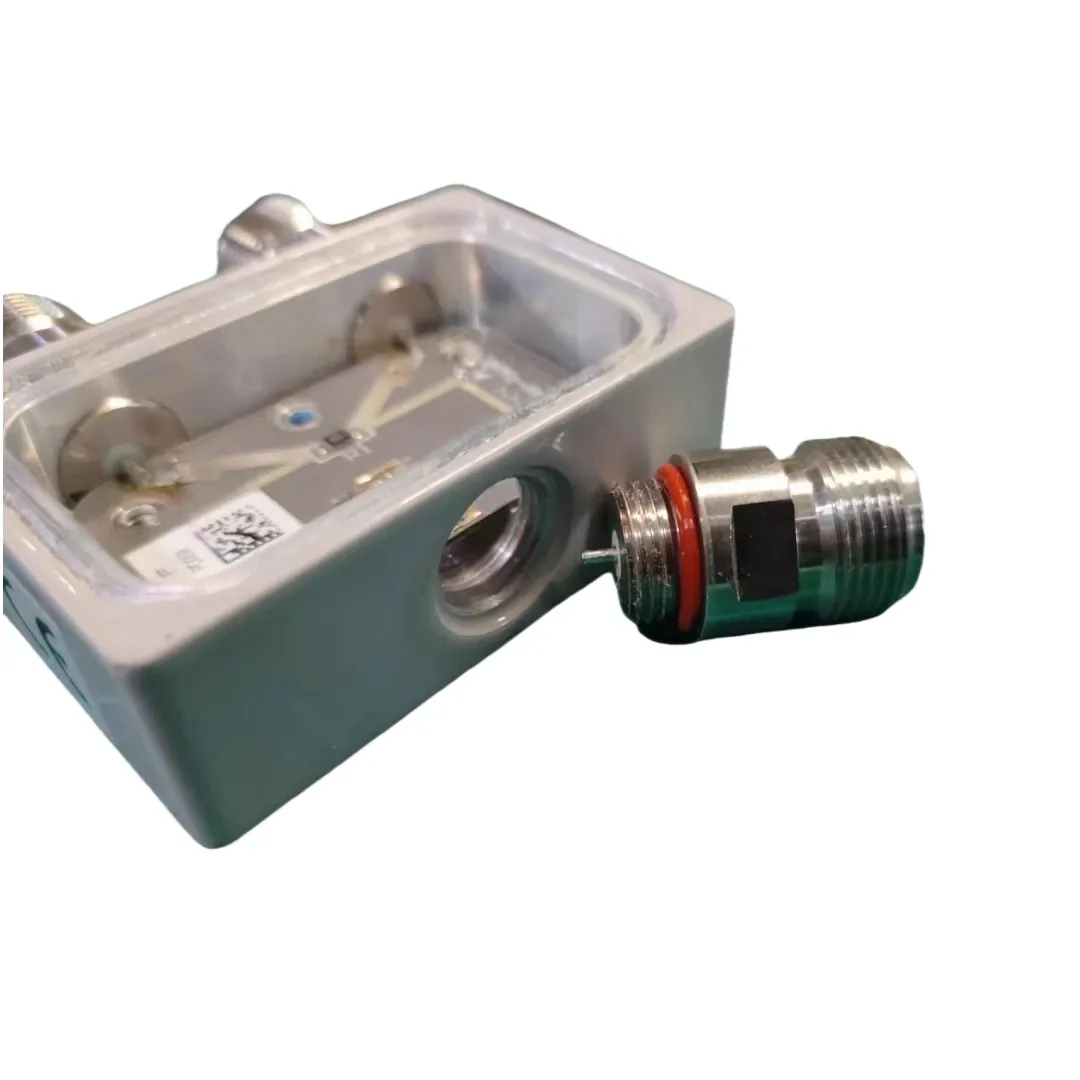 KRY1011946 1*2 WAY GPS Splitter KRY 101 1946
