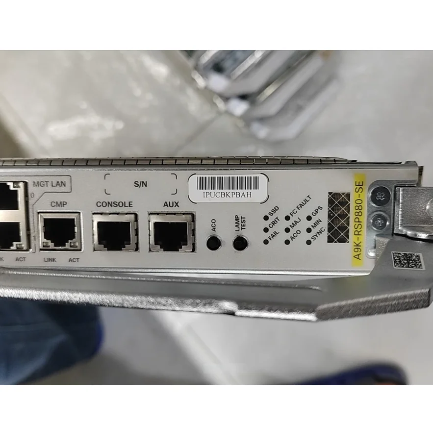Cisco A9K-RSP880-SE Routing and Switching Processor, ASR 9000 Series Core Engine, with Bus
