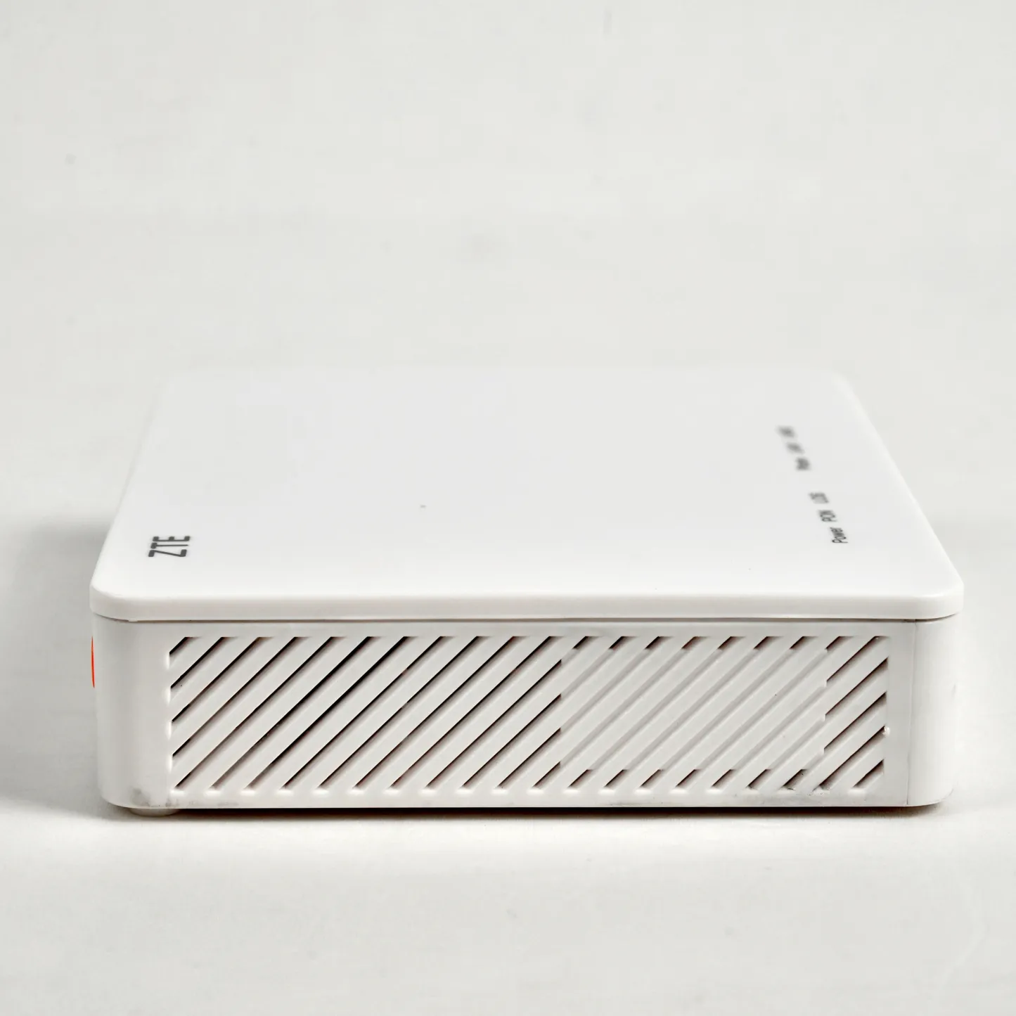 1ge+3fe+1tel+wifi Ont ZTE F412 V5.0 2FE+VOIP Optical Fiber Network Router-boxintelecom