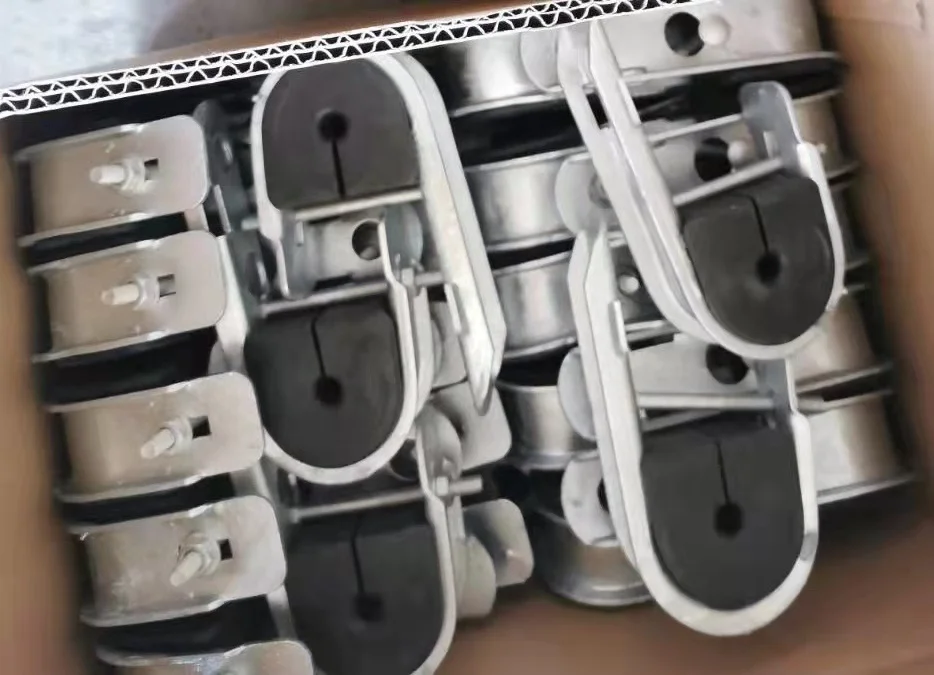 Ftth  Round ADSS Cable Suspension Clamp J-hook Suspension Clamp Pole Clamp Use for ADSS Cable Accessories.-boxintelecom