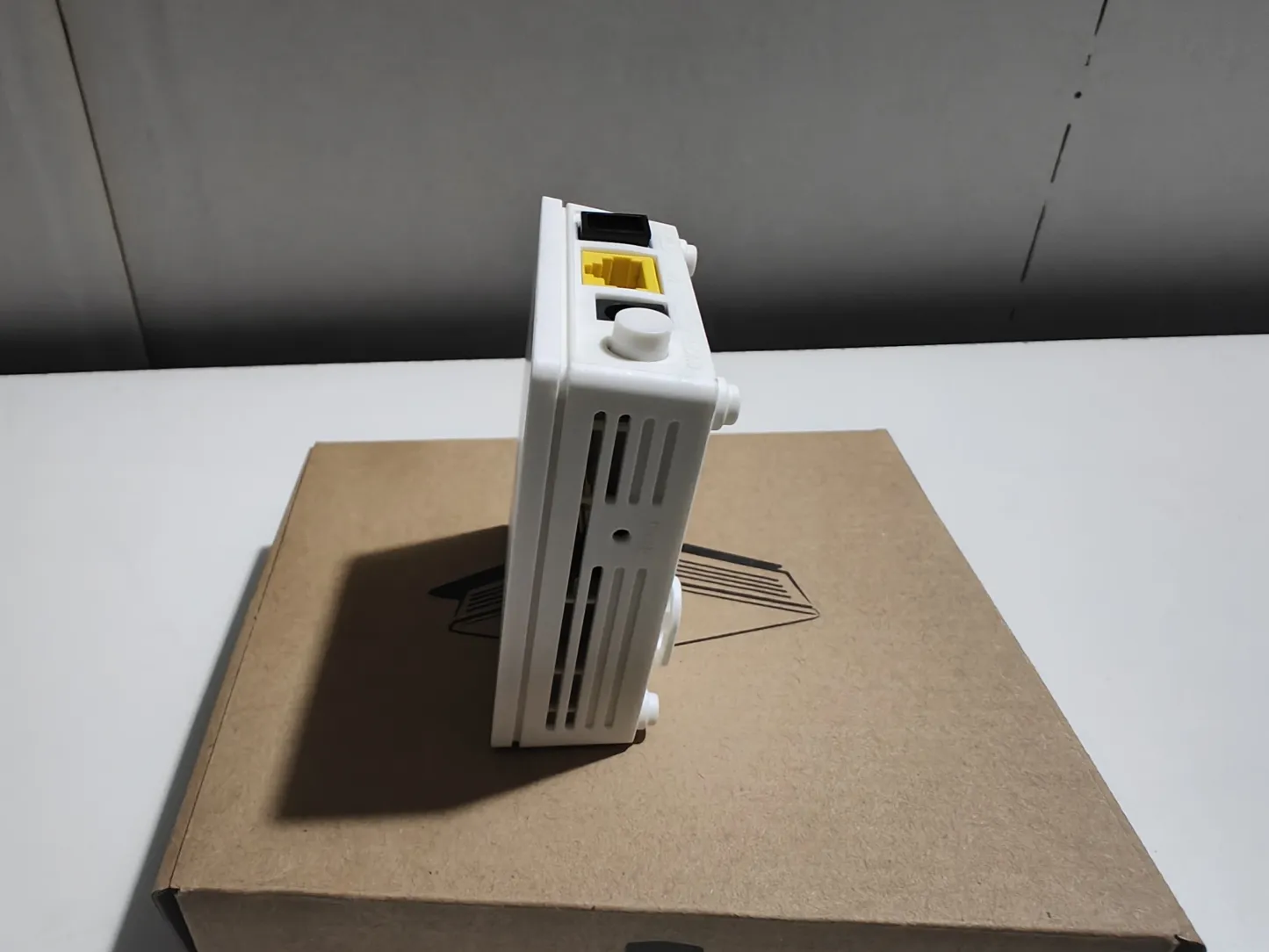 GPON ONT Modem EG8010H 1GE Port Optical Network Terminal Hg8010h-boxintelecom