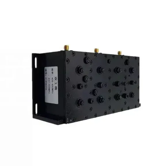 VHF UHF Customized  415-420/425-430MHz 50W GSM Rf Cavity Duplexer Combiner With SMA-Female