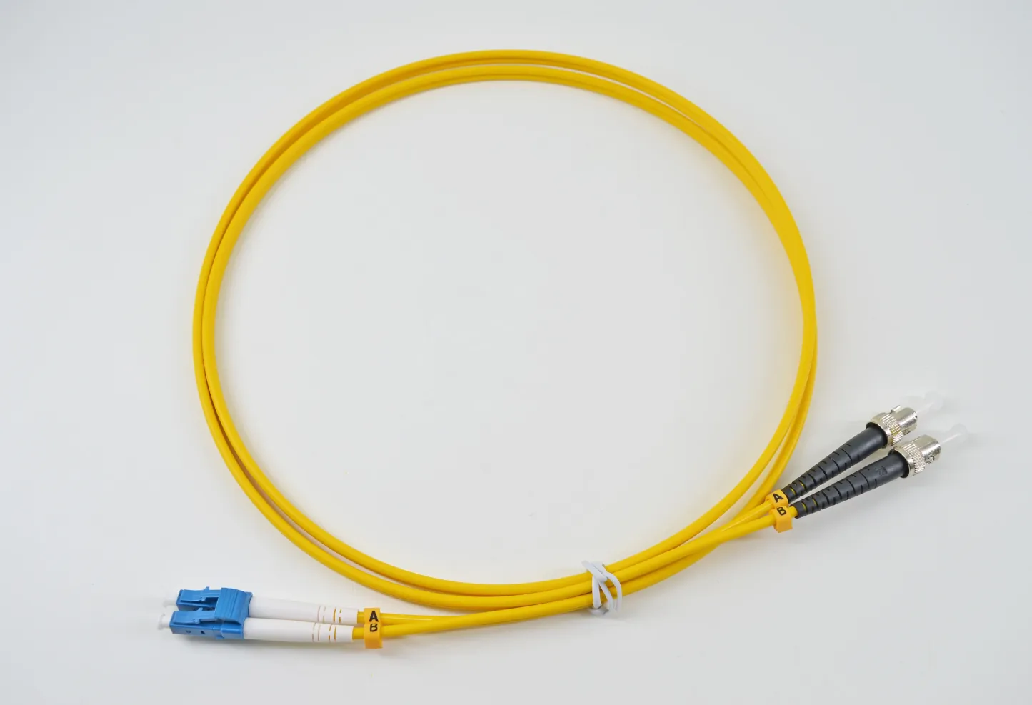 LC UPC to FC UPC Duplex Single Mode G.652D G657A or Customized Fiber Optic Patch Cord
