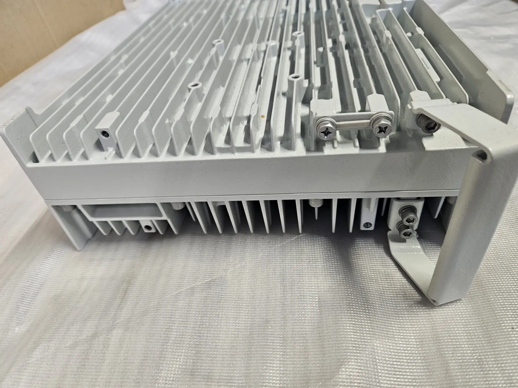 RRUS 12 B3 KRC161287/2 Telecom Parts Product