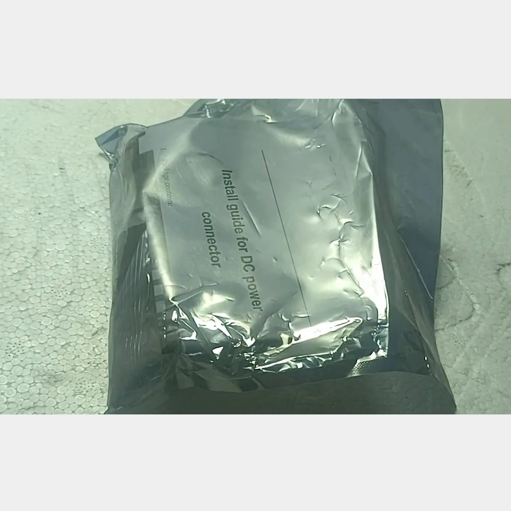 2 WAY FEMALE Power Connector RNT447 32/02  RRU Plug DC  RRU  Connector  RRU Plug DC Power Connector-boxintelecom