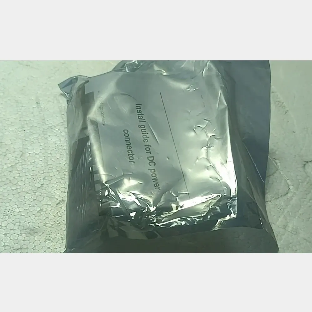 2 WAY FEMALE Power Connector RNT447 32/02  RRU Plug DC  RRU  Connector  RRU Plug DC Power Connector-boxintelecom