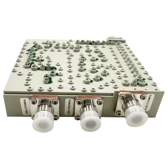 Hot Sale 6G Low PIM -140dBc Sigle/ Double Unit 698-2700/3300-3800/5150-7125MHz Triplexer T