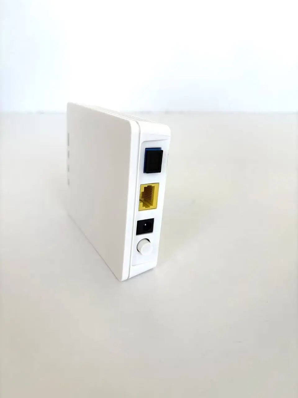 HG8310M Hot Sale GPON ONT FTTH Fiber Optic Equipment Telecom RJ45 POE 1GE+1GPON/EPON Port-boxintelecom