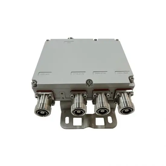 Manufacturer Supple UHF 698-960/1710-2170/2400-2700/3300-3800MHz Quadplexer Combiner with 