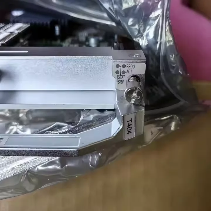 TNV5T404 OptiX OSN 9800 4*100G Service Processing Board QSFP28 OTN Tributary Board TNV5T404 02312KMT-boxintelecom
