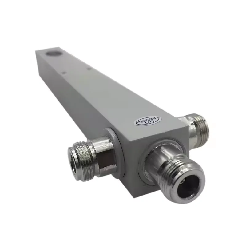 boxin 600-6000MHz 3 Way Cavity Power Splitter -161dBc Low PIM RF Power Divider for IBS DAS