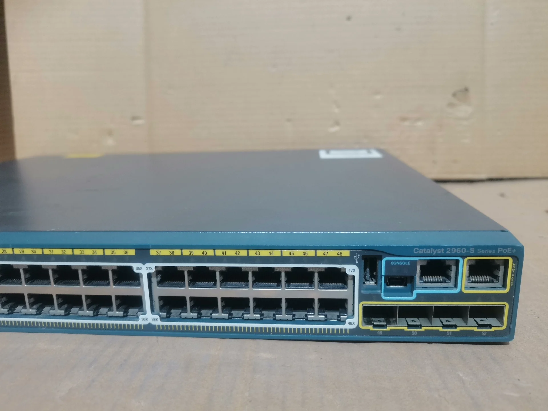 WS-C2960S-48FPS-L 2960S 48 GigE 740W ,4 x SFP industrial network switch WS-C2960S-48FPS-L-boxintelecom