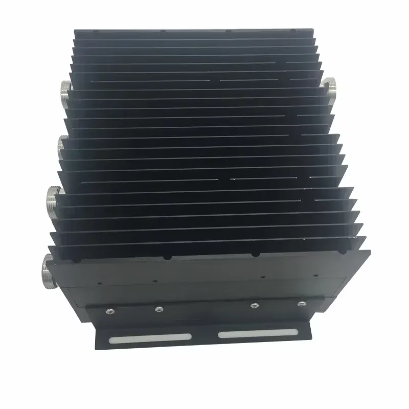 RF 4 Way Power Combiner 698-2700MHz, DIN Type, Low Pim -150dBc 4 in 1 Out Hybrid Combiner-boxintelecom