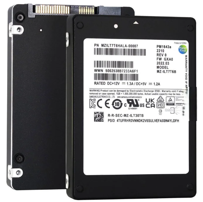 02WF116 02WF117 Enterprise Solid State Drive 7.68TB SAS Interface 2.5-inch Suitable for IB