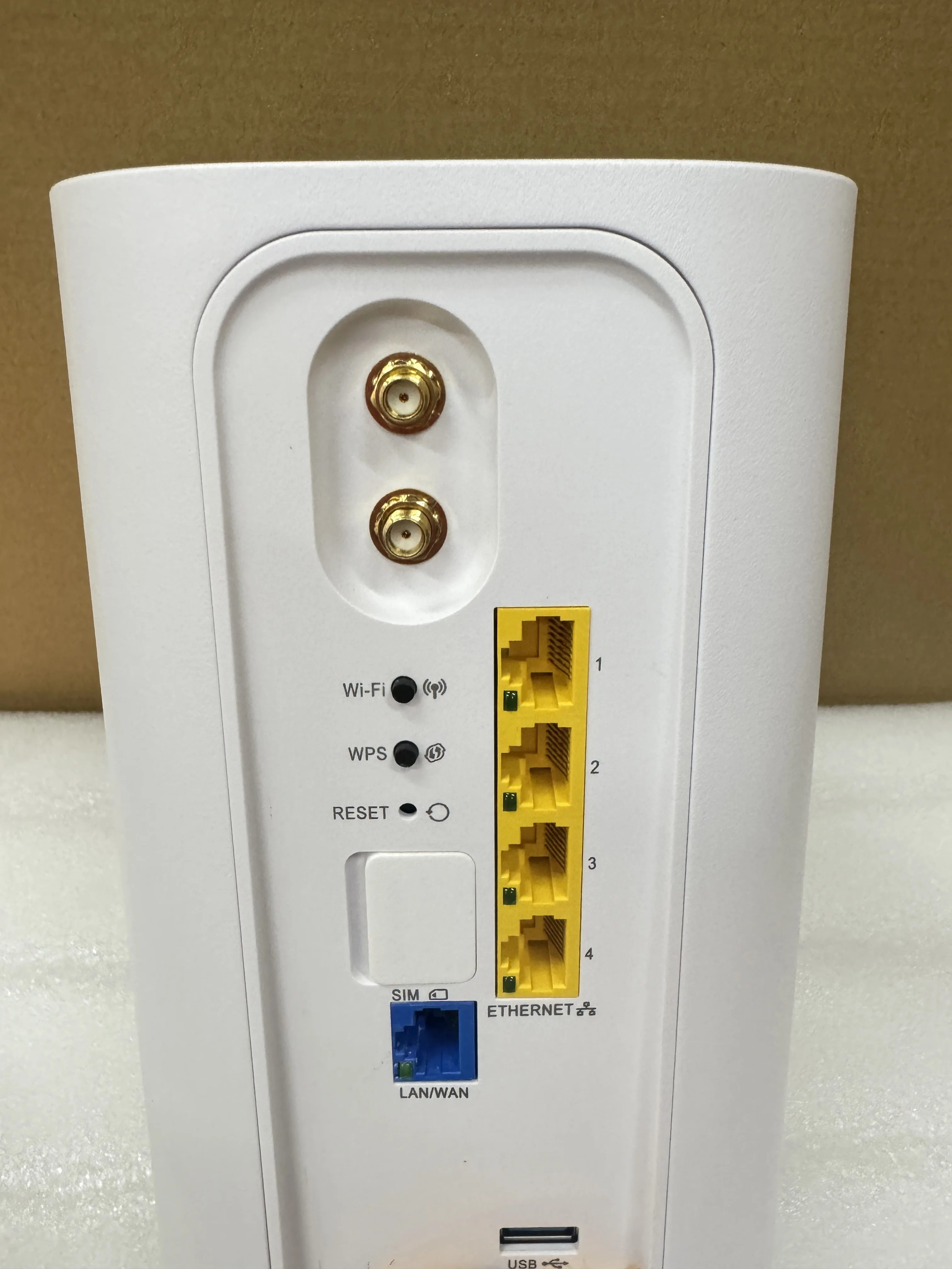 5G Mobile Hotspot Router X55 AW1000 WiFi 6 AX3600 Gigabit Ethernet Port 5G CPE Mesh WiFi C