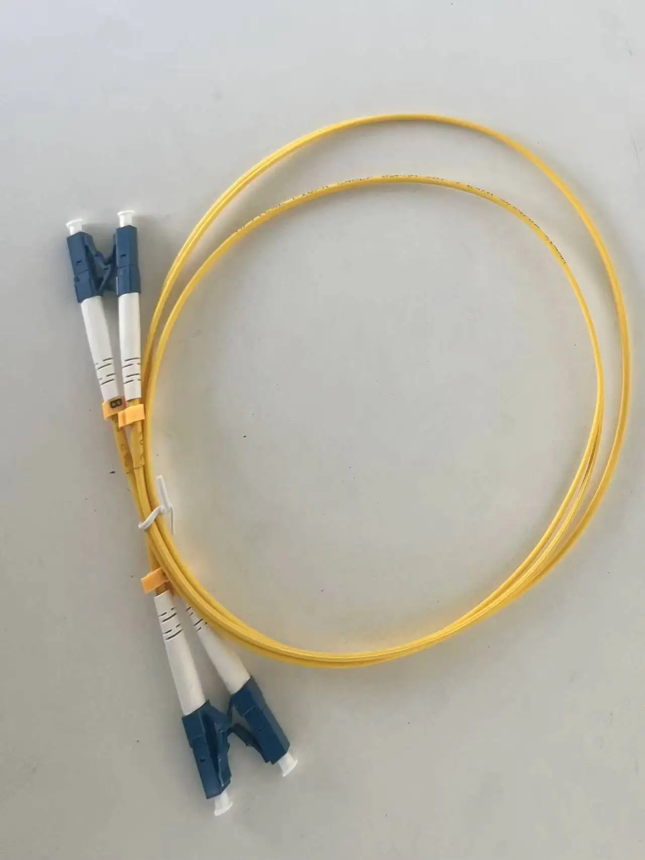 High Quality Single-Mode Dual Core LC/UPC 2.0mm Yellow Carrier Grade Power Patch Cord 4G Base Station Quick Connector LSZH-boxintelecom