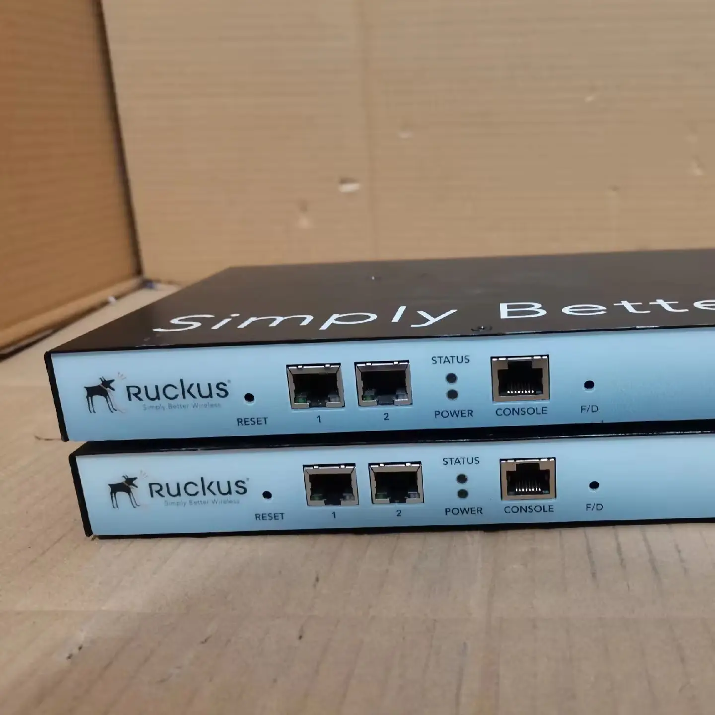 New 901-1205-CN00 Ruckus ZoneDirector 1200 Series Wireless AP Controller 901-1205-CN00-boxintelecom