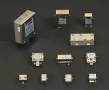 Telecommunication 500W 800-1000MHz Coaxial Circulator With Microstrip Line High Isolation 