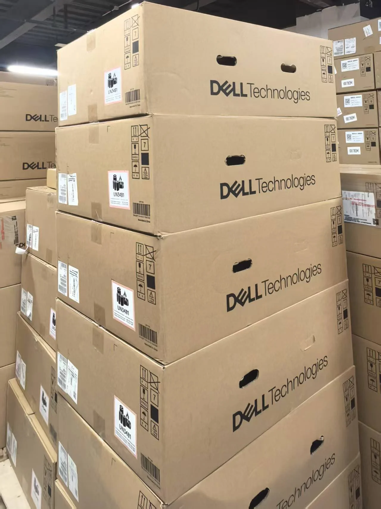 Factory Hot Selling High Quality Used Dell R720xd with Intel Xeon CPU 2U Rack Server 18