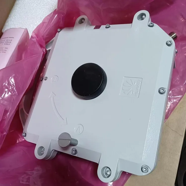 Wireless Microwave IP 18G ODU XMC-3H Low and High Site XMC-3H-18G for OptiX RTN950 Rtn 950