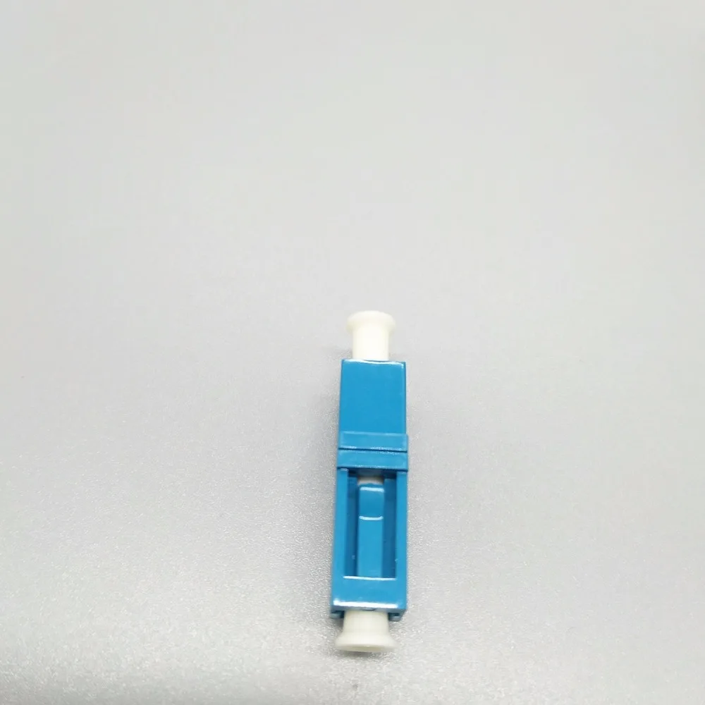 Qingdao APT Low IL Optical Fiber Adapter LC/UPC LC/APC Flan Optical Adapter for FTTH 4G 3G