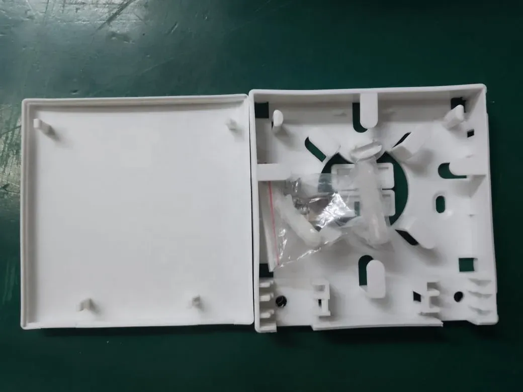 QD-APT Socket Fiber Ftth Box 2 Ports Desktop Wall Socket Terminal ABS Fiber Optic Junction