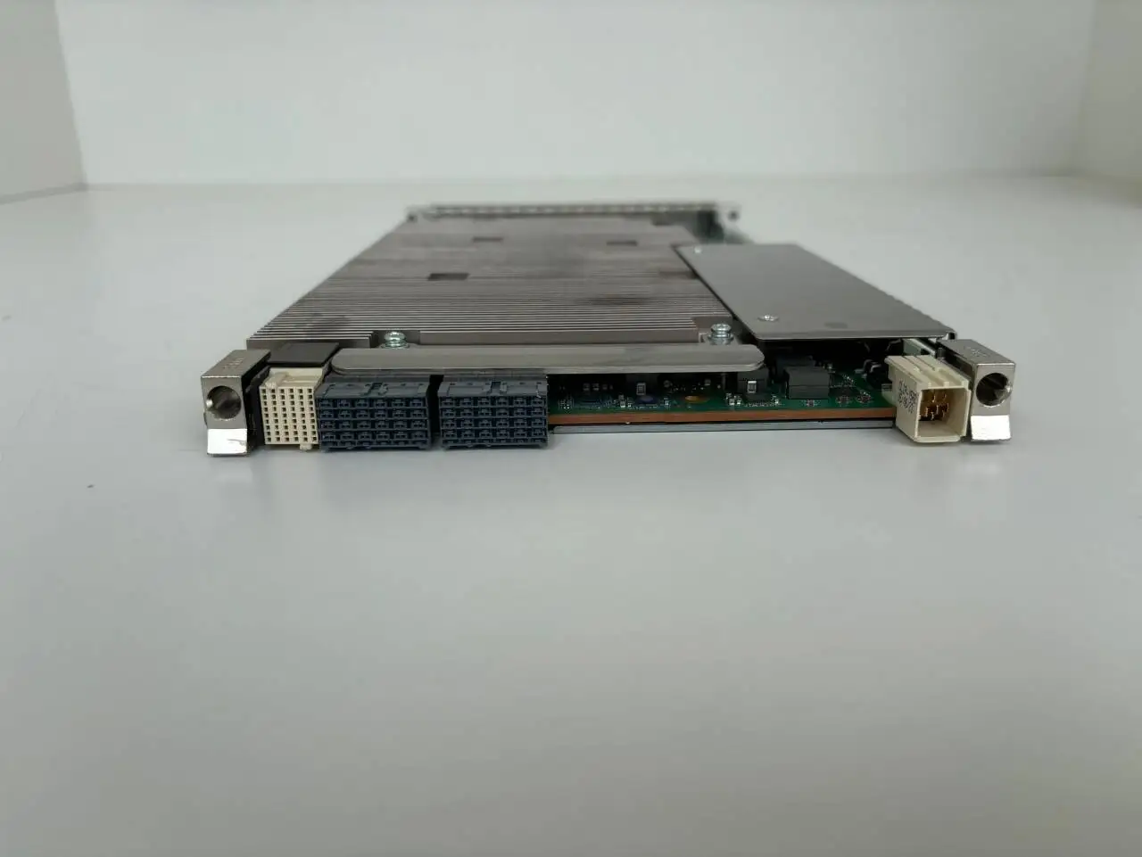ZXRAN V9200 Wireless Infrastructure Equipment Base Station BBU VBPeof VBPdod VBPc7 VBPd04 VBPd22 VBPe5a VBPe02 VBPe01 VBPd5c-boxintelecom