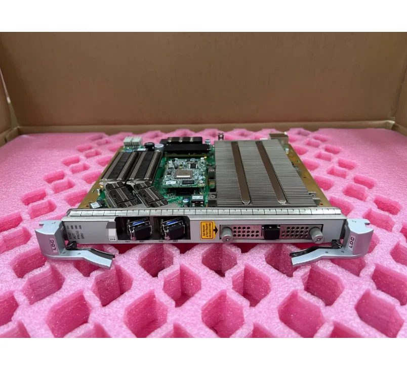 TN11LDCT15 OptiX OSN 8800 2 X 100 Gbit/s Service Multiplexing Into OTUC2 Wavelength Conversion Board