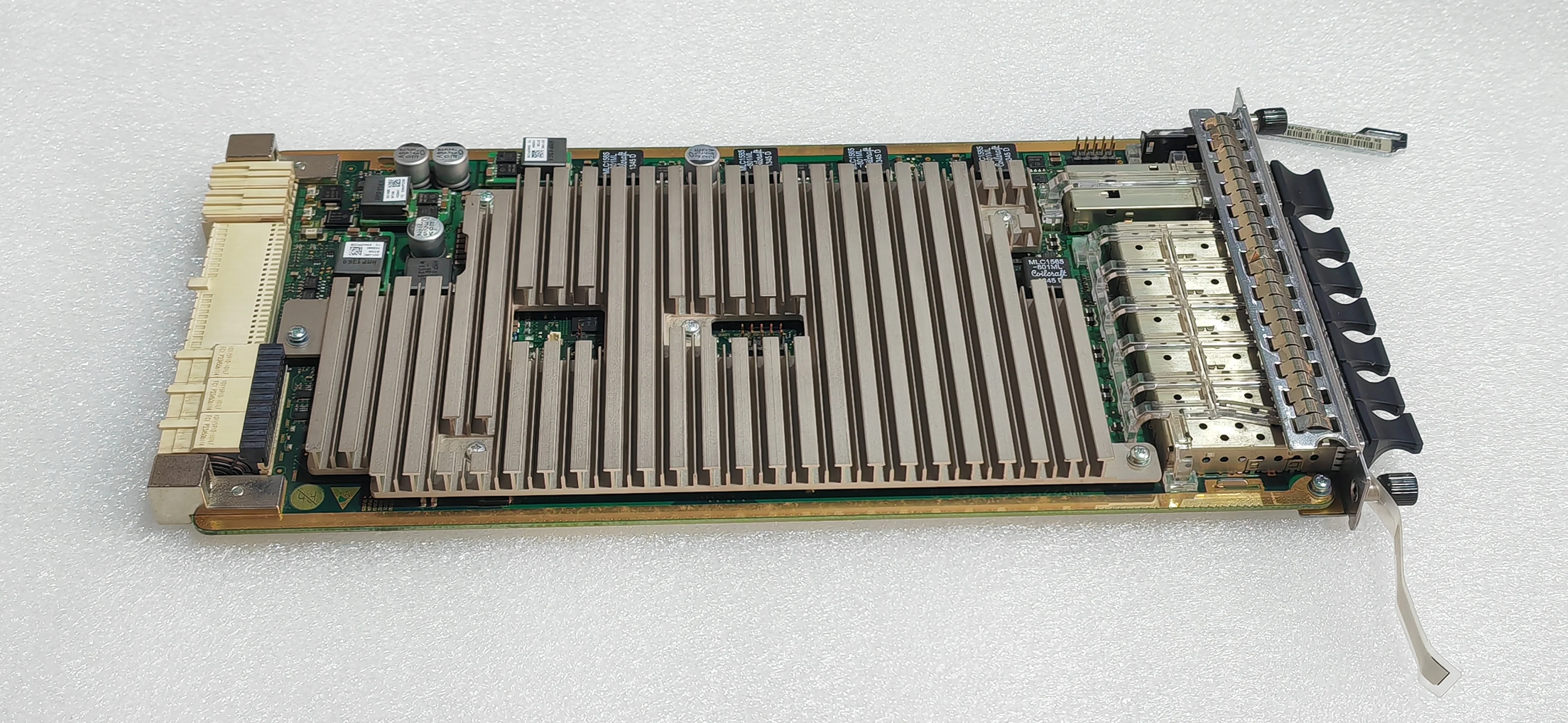 Wireless Hw BBU3900 LBBPd2 03021HPJ WD2DLBBPD200 Base Station-boxintelecom