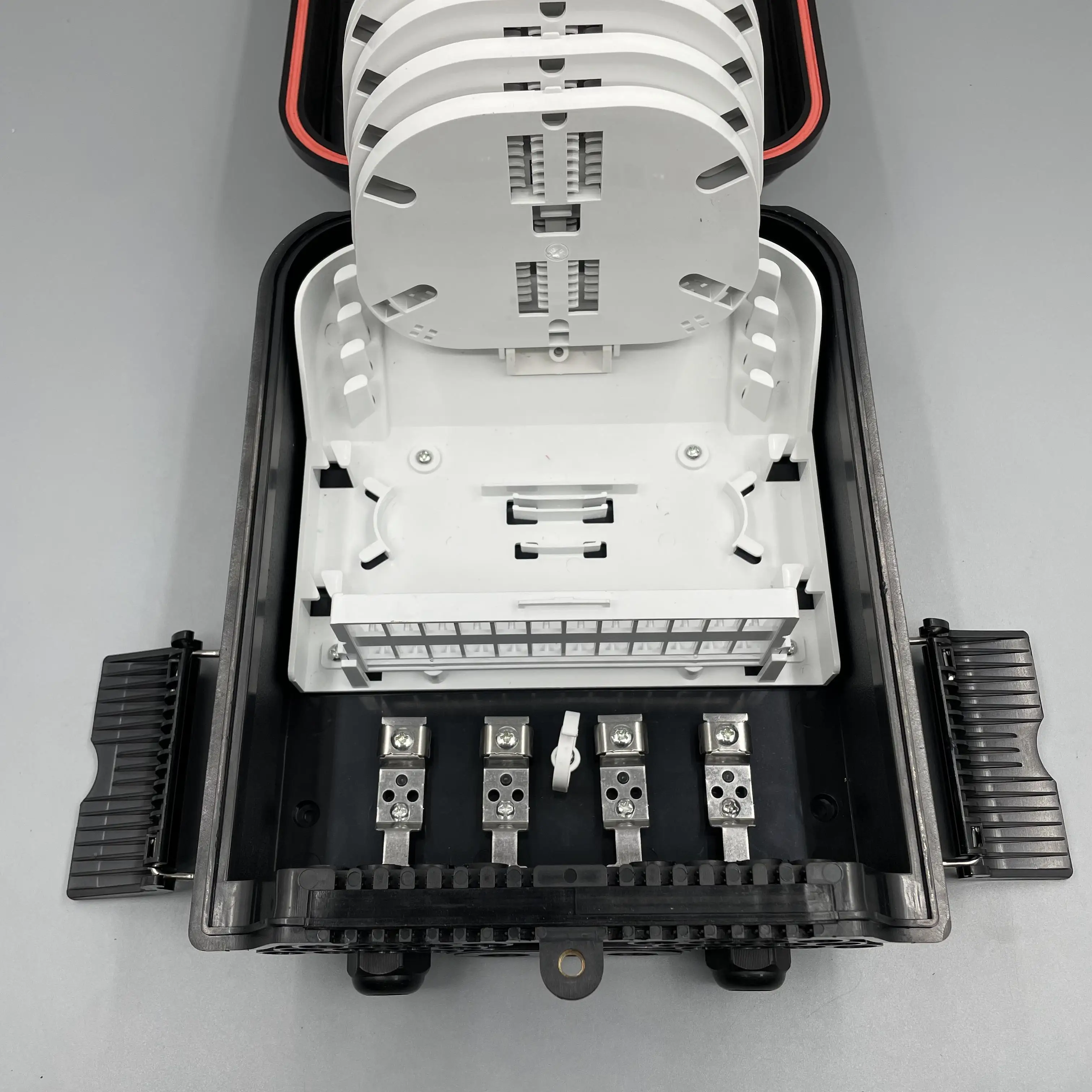 Hot Selling FTTH Fiber Optic Outdoor IP65 Waterproof 24-Core Distribution Box CE Certified