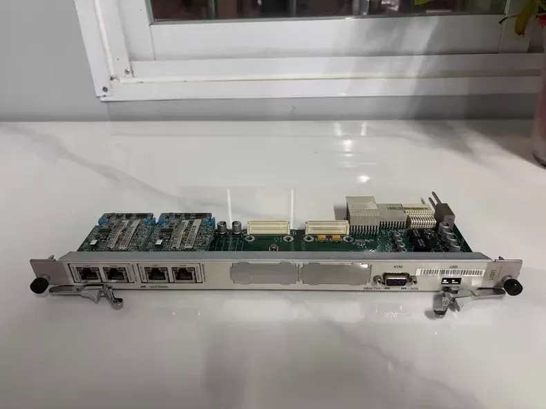 HW Core Center Network 03051746 USI1 SG2-USI0 Universal Service Interface T8280 OSTA2.0 AT