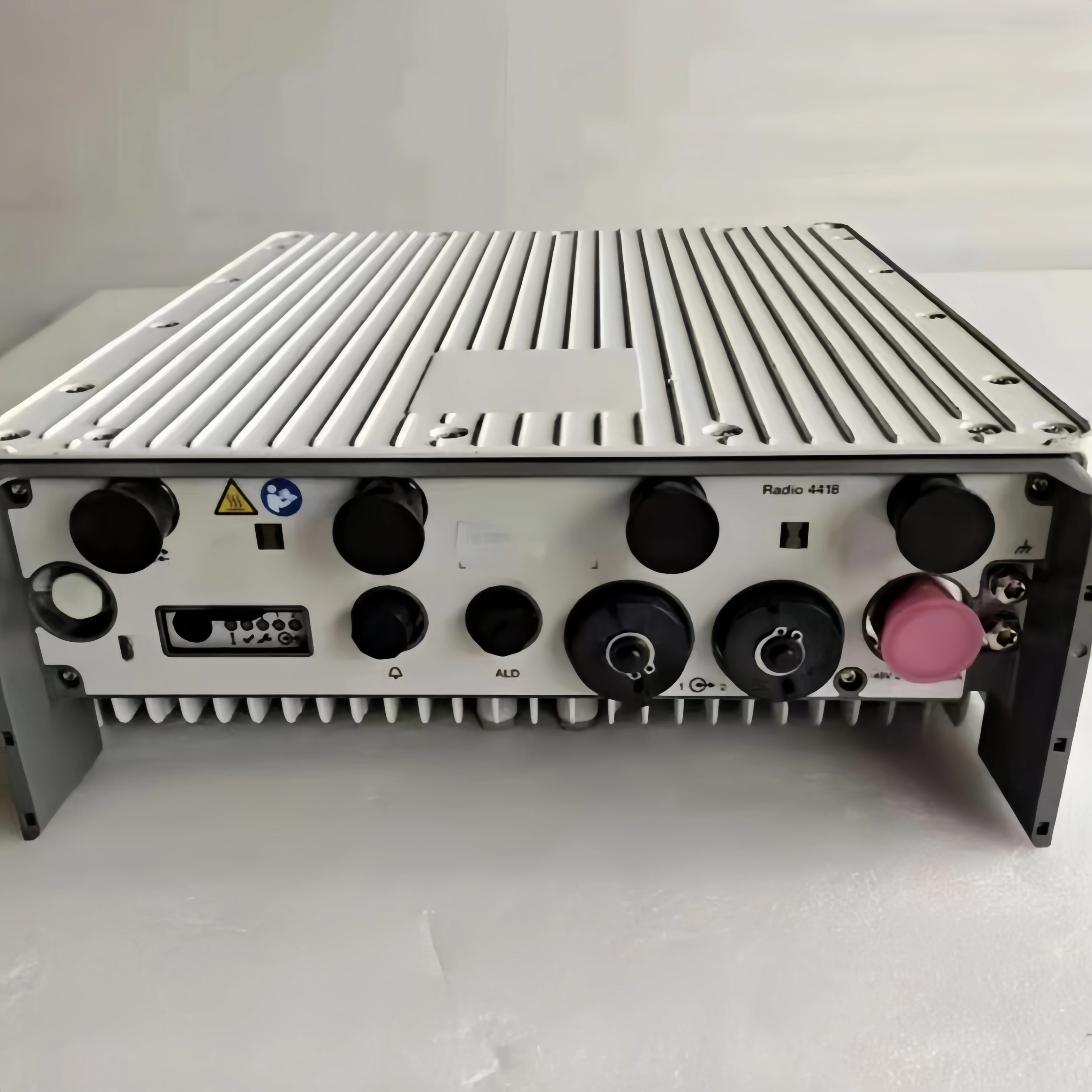 Hot Selling RRU Eri-cson Radio 4418 B40T KRC 161 706/1-boxintelecom