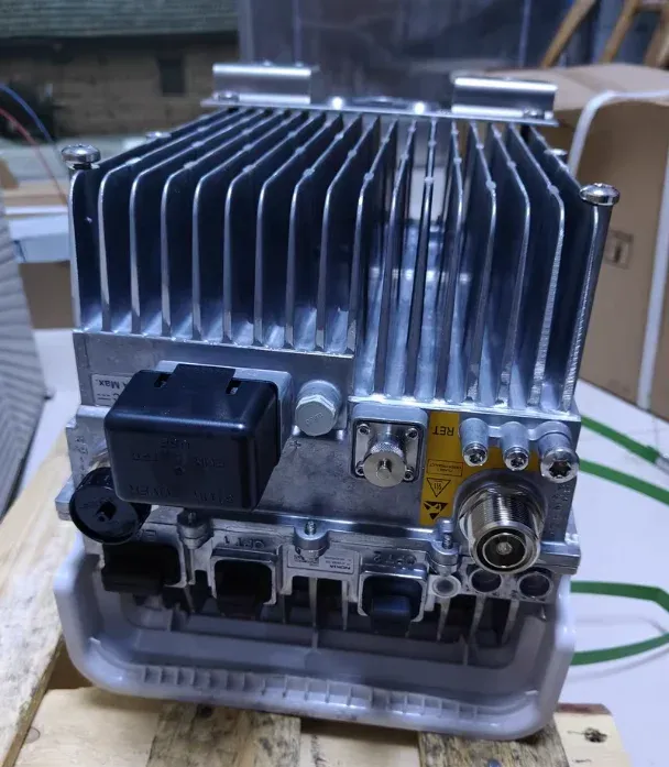 No--kia Flexi RRU FHDB 472649A 900MHz 2x60W Base Station Equipment Spot Supply