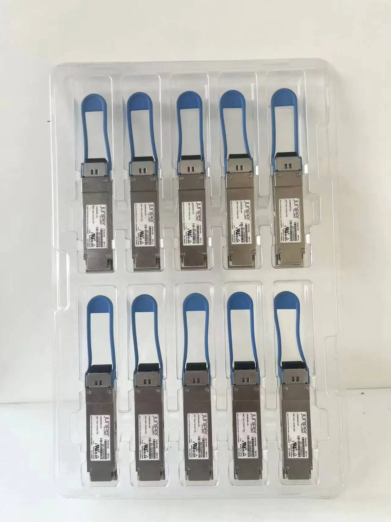 Juniper QSFP-100G-LR4-S QSFP28 100GBASE LR4 Transceiver LC Connector 10km SMF Fiber Ethernet Module 1 Year Warranty-boxintelecom