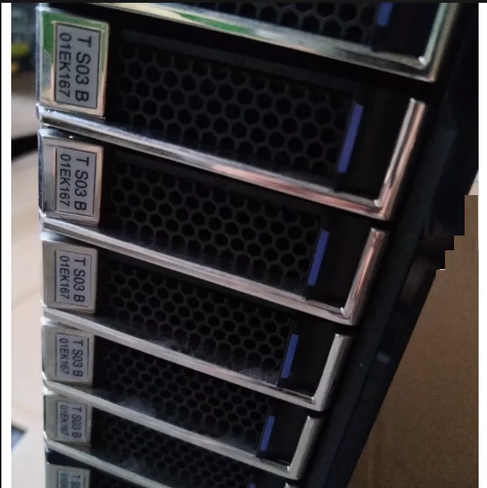01EK157 FC AF3J 1.92TB NVMe Flash Module for FlashSystem 9100/9200/9500 with 01EK167 Tray