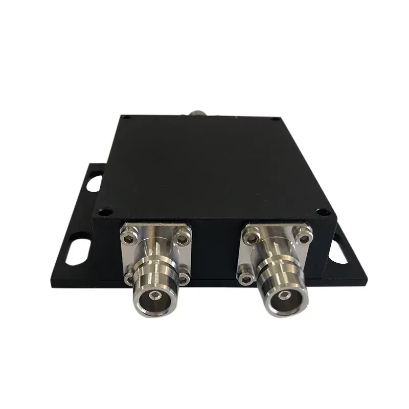 698-2700MHz Rf 2 Way  Power Divider  with QN Connector 2 Way Power Splitter