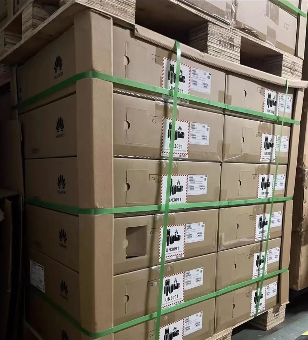 Original High Quality S9303 Terabit Routing Switches High-end Smart Switches Multiservice Networks-boxintelecom