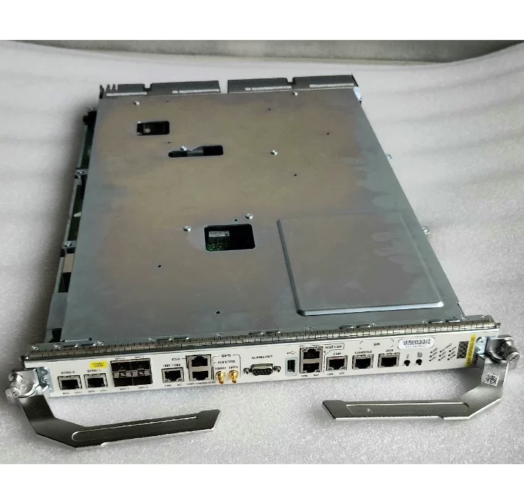 Cisco A9K-RSP880-SE Routing and Switching Processor, ASR 9000 Series Core Engine, with Bus