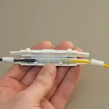 FTTH Inline Fiber Splice Protection Box ABS Snap-on 1-Core Joint Protector for Drop Cable/