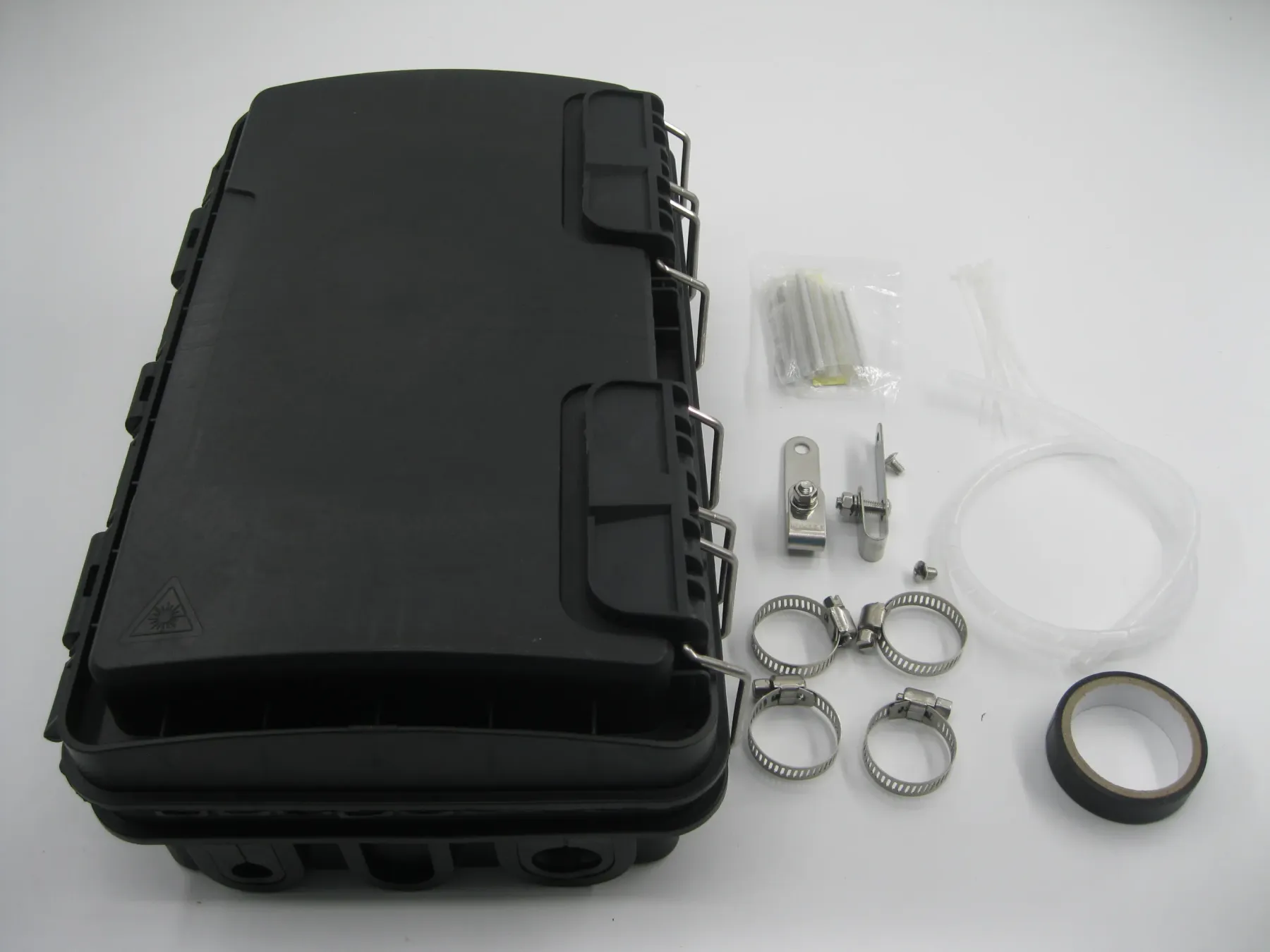 F225-APT  Versatile 16 Cores FTTH Fiber Optical Distribution Box Solution