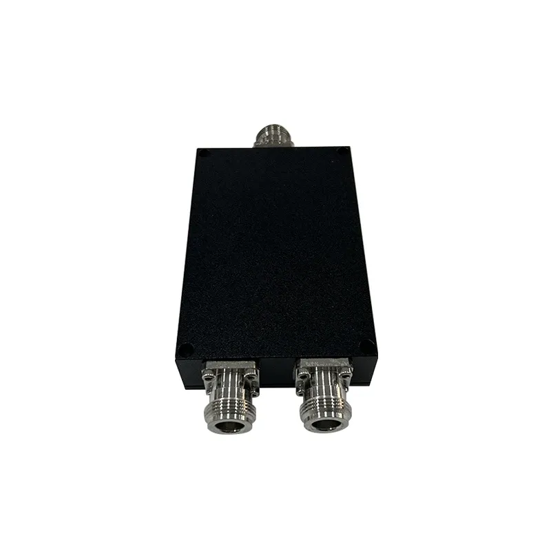 Hot Sale Telecom Parts Low PIM 2 Way 2496-4200MHz Power Splitter Power Divider With 4.3-10