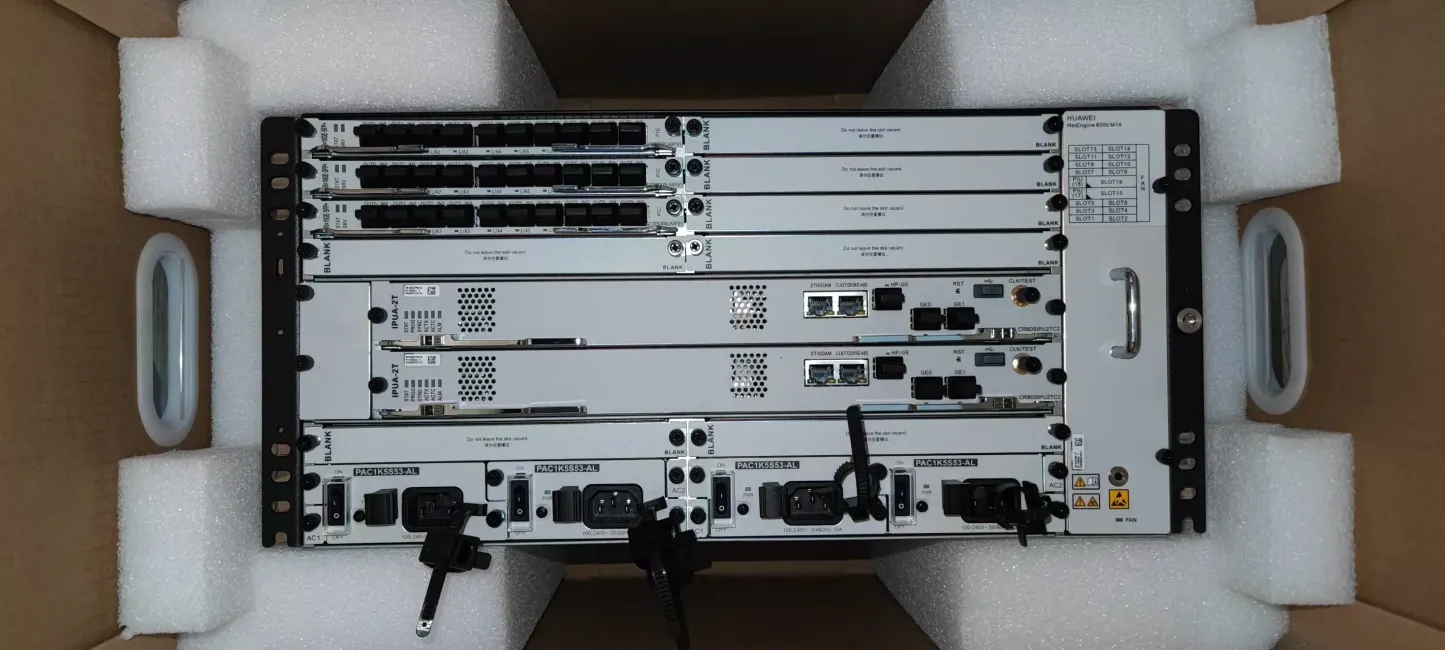 Enterprise Router NetEngine 8000 M8 Integrated AC Chassis Components Including 2*AC Power,Fan Box 02353EWU CR8BM8BKPAC1-boxintelecom