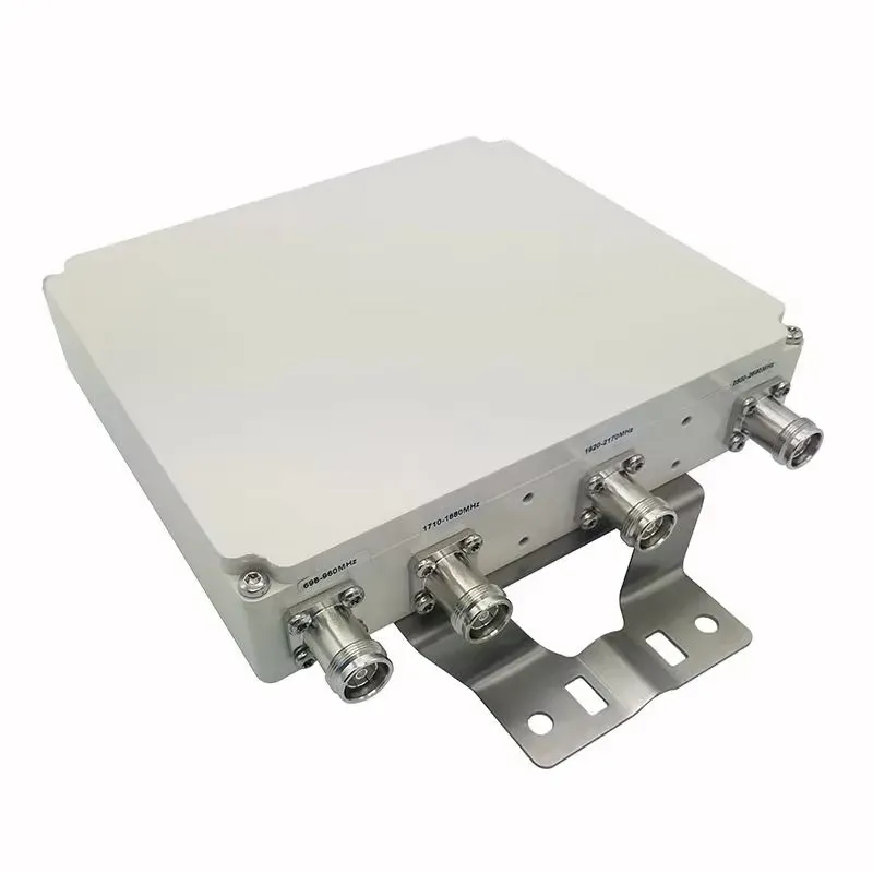 200W  698-960MHz 1710-1880MHz 1920-2170 MHz  2500-2690MHz  4.3-10 Female RF Quad Band Comb