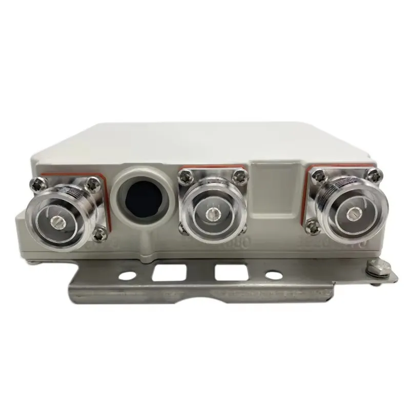 Triband Combiner DCS1800 UMTS2100 LTE2600MHz DIN Type , High Isolation, Low PIM Rf Triplex