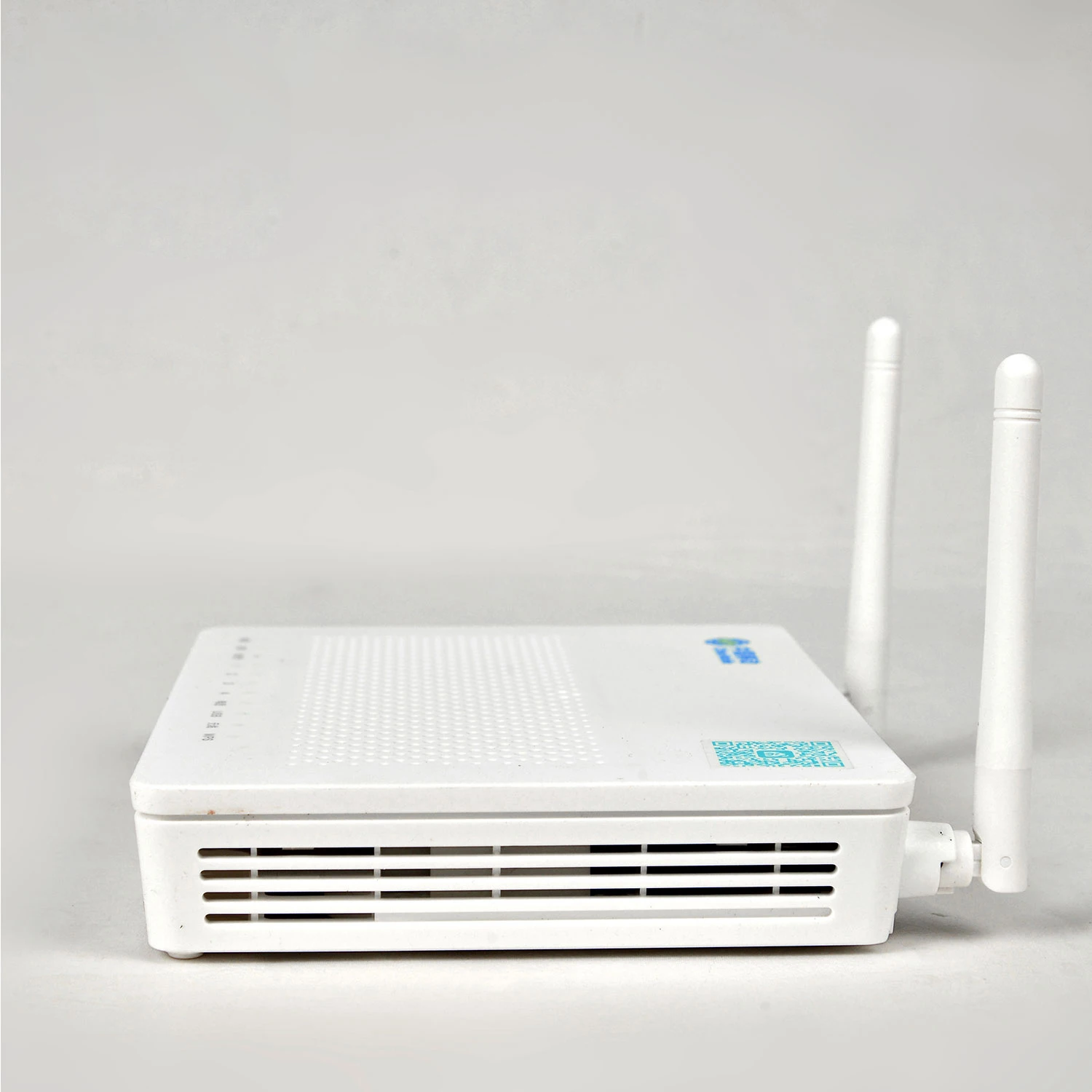 EG8141A5 ONU 1GE+3FE+1POT+2.4GWIFI ONU ONT English Version HG8546m HG8545M HG8347R-boxintelecom