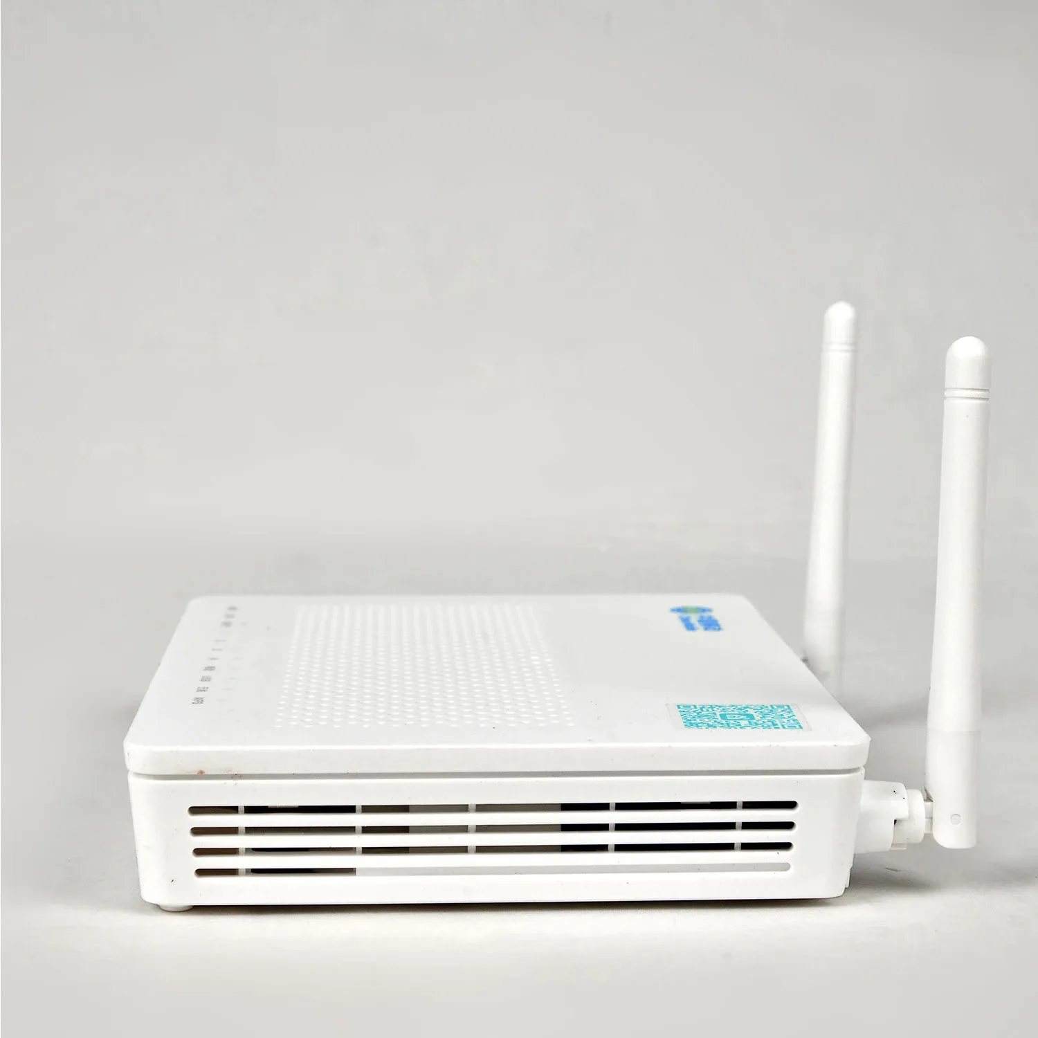 EG8141A5 ONU 1GE+3FE+1POT+2.4GWIFI ONU ONT English Version HG8546m HG8545M HG8347R-boxintelecom